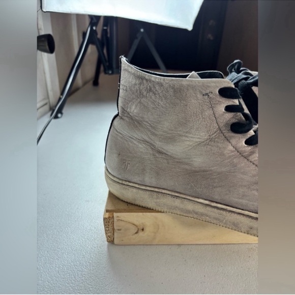 Frye Astor Midlace Classic Lace to Toe High silhouette White Men Sneakers Sz 9.5 - Picture 2 of 10